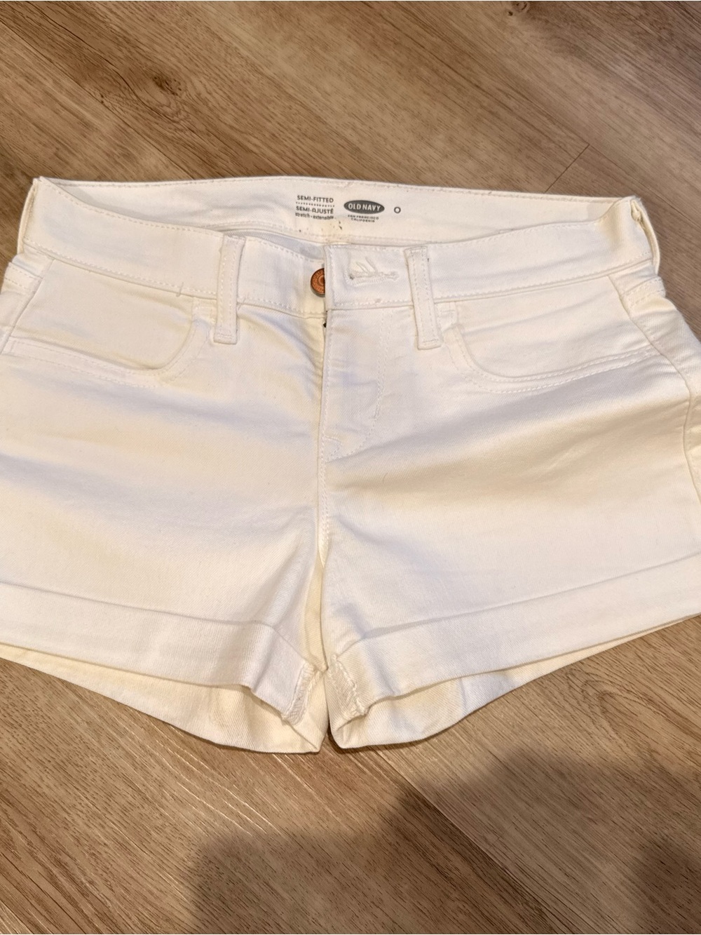 Old Navy White Women's Denim Shorts - Classic Five-Pocket